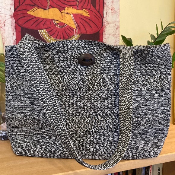 Handbags - Women's Woven Tote Bag Medium Sized Black and White With Large Button Accent